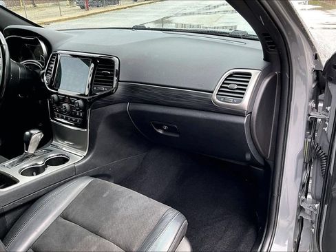 Used 2021 Jeep Grand Cherokee Laredo X AWD/4WD image 15