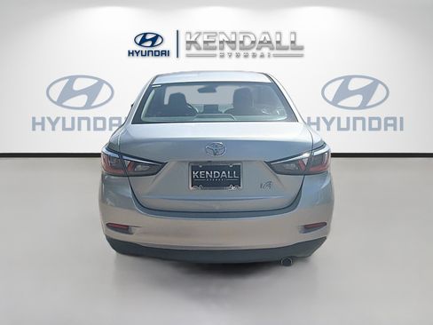 Used 2018 Toyota Yaris iA FWD image 5