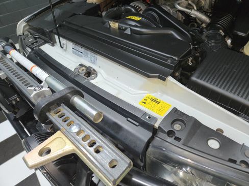 Used 2004 Land Rover Discovery SE image 63