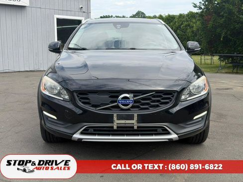 Used 2015 Volvo V60 T5 Cross Country w/ Climate Package AWD/4WD image 8
