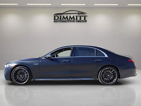Used 2025 Mercedes-Benz S 63 AMG S image 2