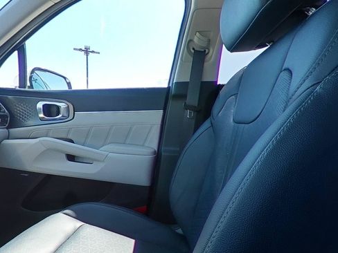 Used 2024 Kia Sorento SX Prestige AWD/4WD image 33