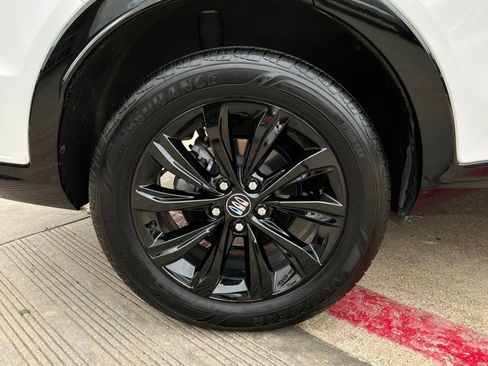 Used 2025 Buick Envista Sport Touring FWD image 9