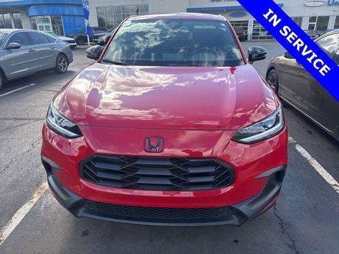 Used 2025 Honda HR-V Sport image 2