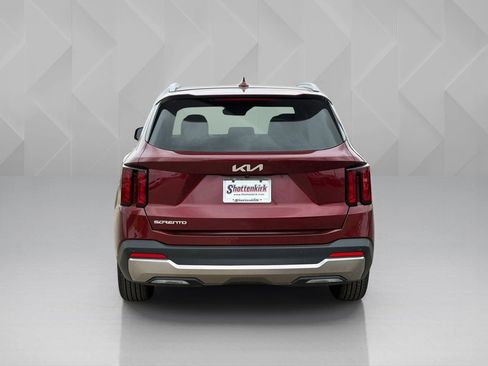 Certified 2025 Kia Sorento S w/ Panoramic Sunroof Package FWD image 6