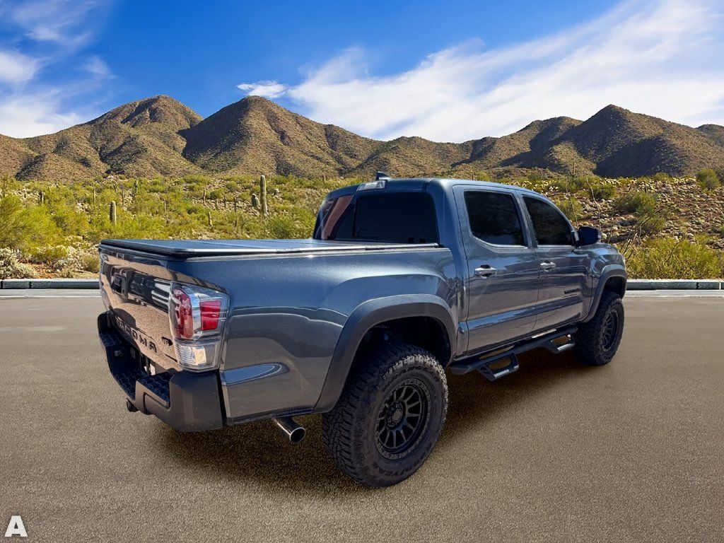 Used 2021 Toyota Tacoma TRD Off-Road RWD image 4