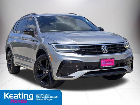 Used 2023 Volkswagen Tiguan SE R-Line FWD image 3