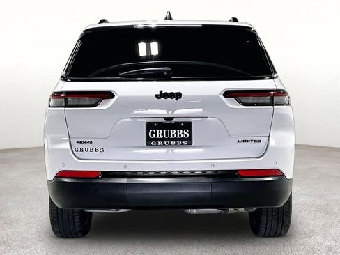 Used 2024 Jeep Grand Cherokee L Limited w/ Black Appearance Package RWD image 6