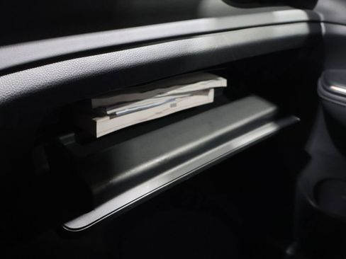 Used 2023 Toyota Crown XLE image 33