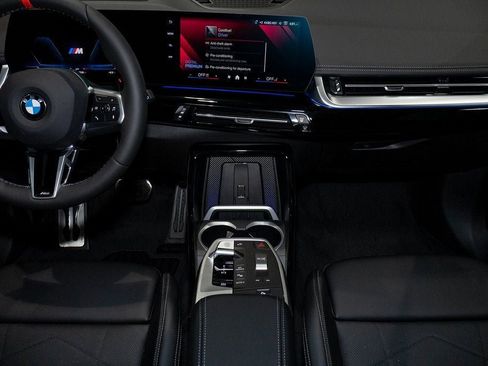 Used 2025 BMW X1 M35i w/ Premium Package image 39