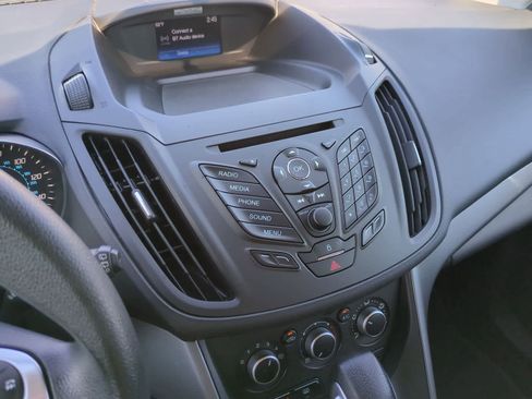 Used 2016 Ford Escape S FWD image 27