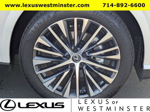 Certified 2024 Lexus RX 350 AWD image 12