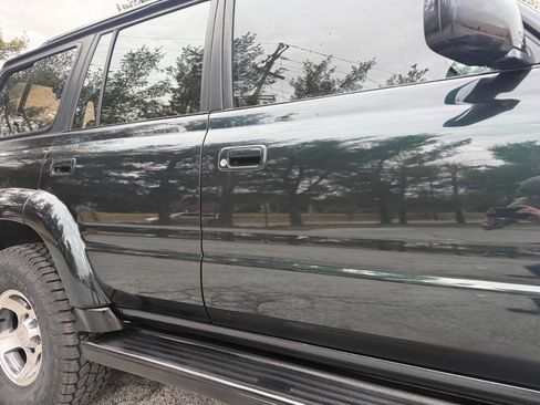 Used 1993 Toyota Land Cruiser Base AWD 4dr SUV image 24