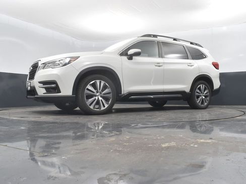Used 2021 Subaru Ascent Limited image 27