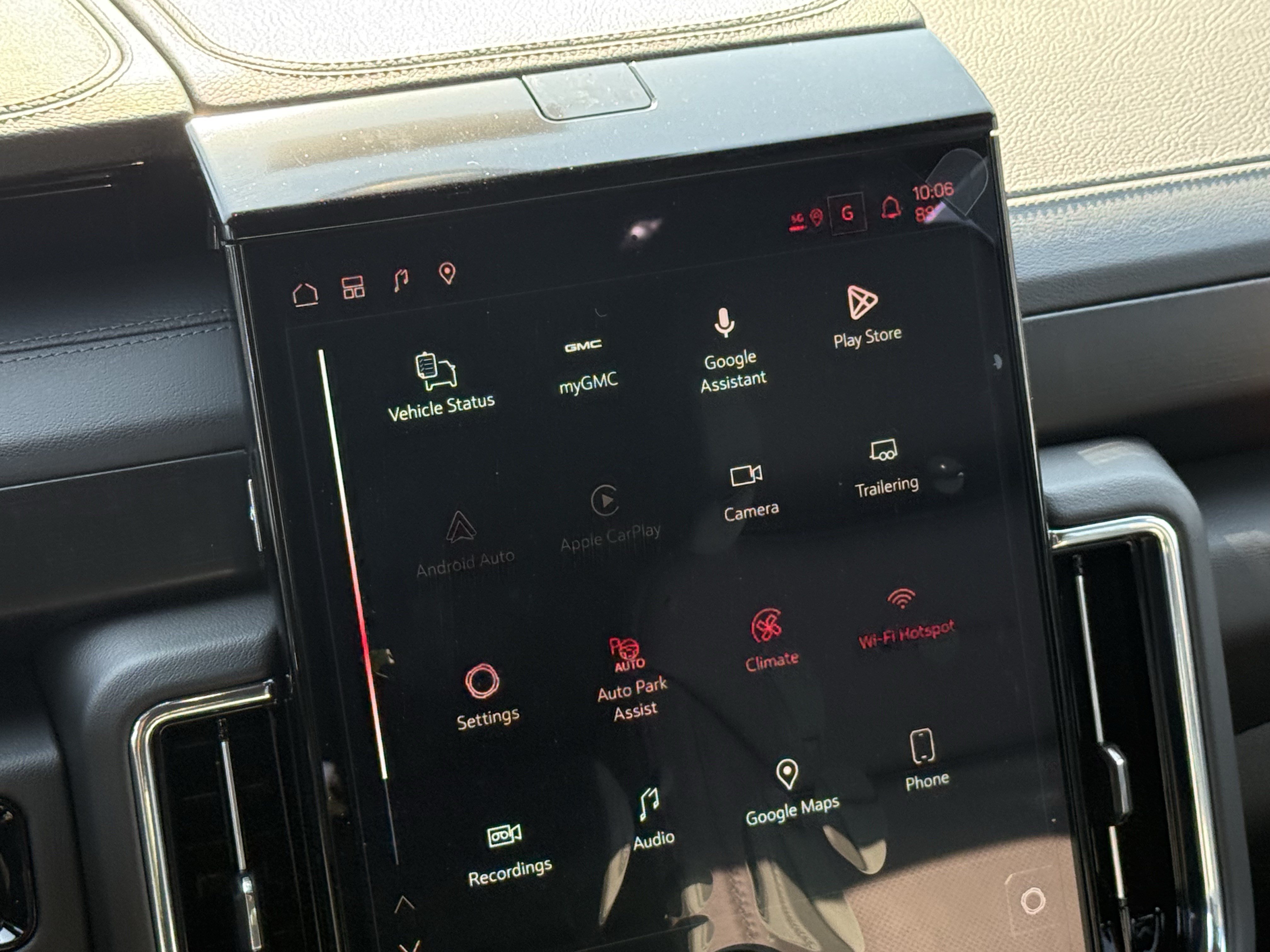 New 2027 GMC Yukon Denali w/ Sun & Power Step Package RWD image 13