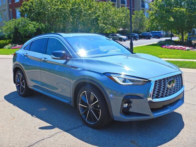 Used 2023 INFINITI QX55 Luxe w/ Cargo Package AWD/4WD image 3