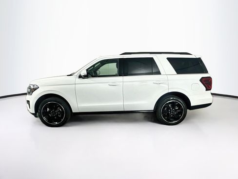 Used 2024 Ford Expedition Limited RWD image 4