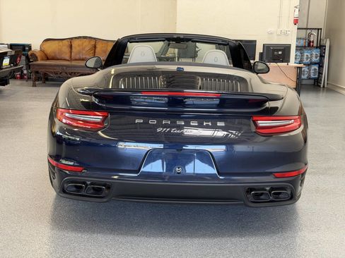 Used 2019 Porsche 911 Turbo S image 25