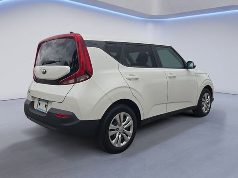 Used 2020 Kia Soul LX FWD image 6