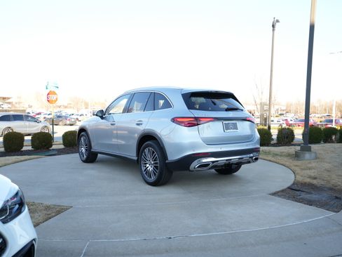 New 2026 Mercedes-Benz GLC 300 4MATIC image 5