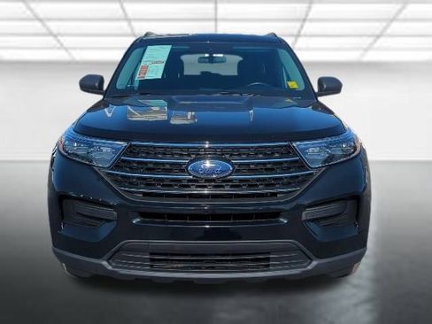 Used 2022 Ford Explorer XLT image 23