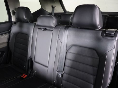 Used 2023 Volkswagen Atlas SEL Premium R-Line AWD/4WD image 36