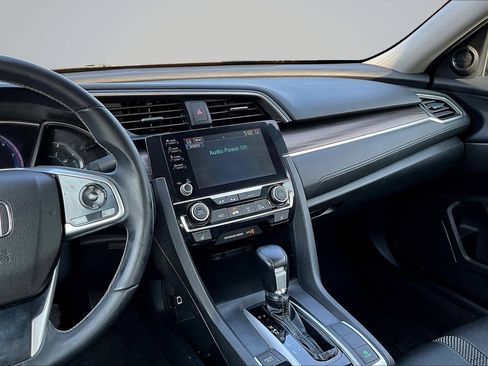 Used 2019 Honda Civic EX-L image 9