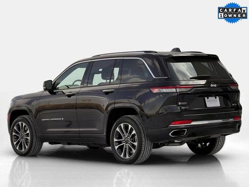 Used 2022 Jeep Grand Cherokee Overland AWD/4WD image 2