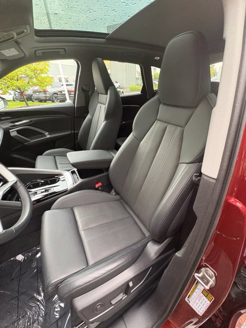 Used 2025 Audi Q5 Premium Plus AWD/4WD image 13