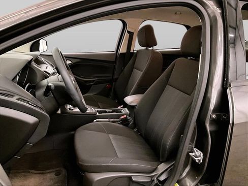 Used 2015 Ford Focus SE FWD image 24