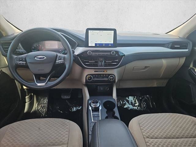 Certified 2020 Ford Escape SE FWD image 17