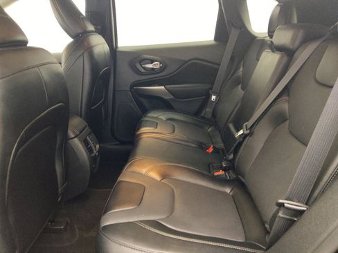 Used 2022 Jeep Cherokee Latitude Lux AWD/4WD image 18