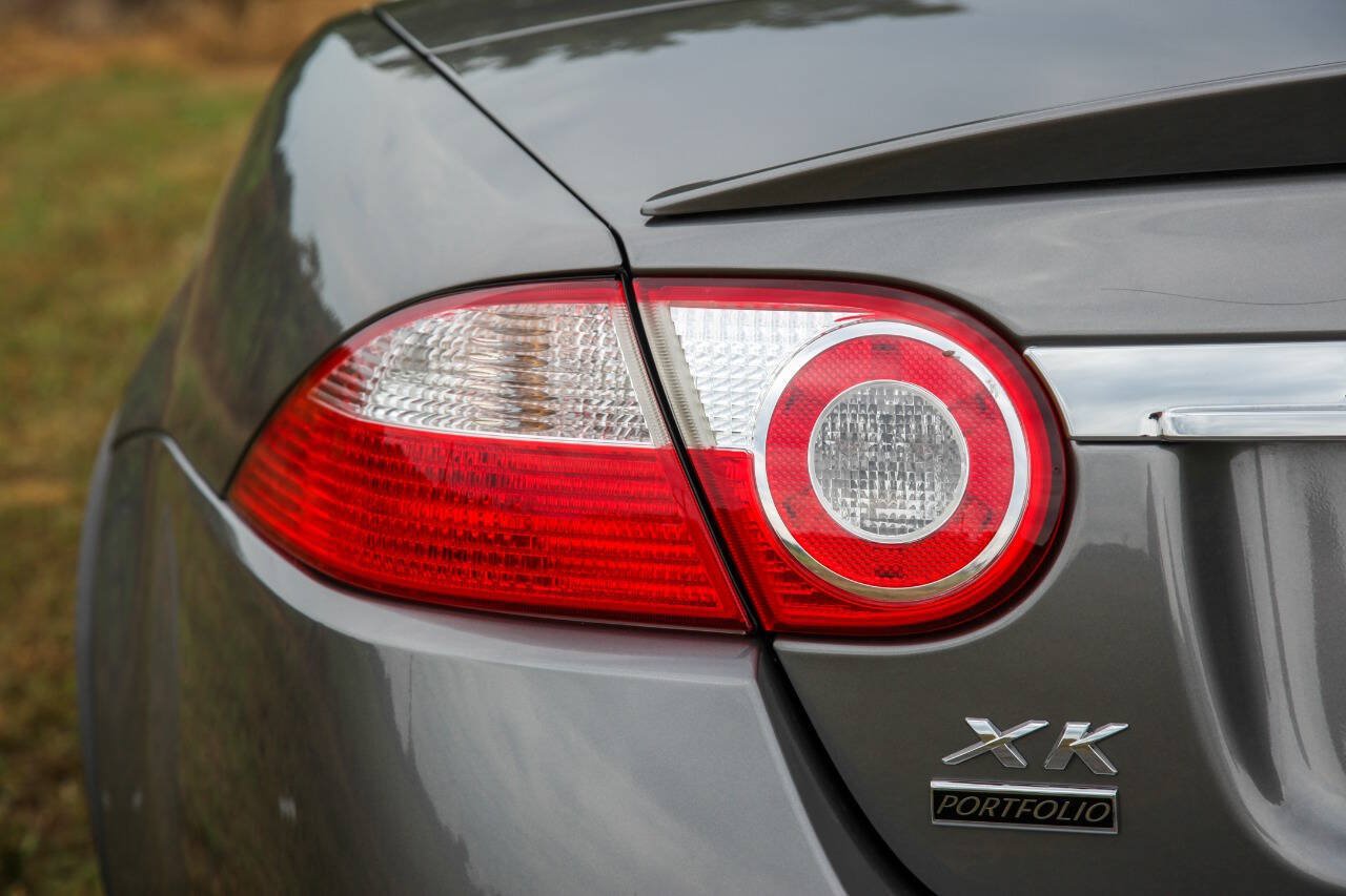 Used 2009 Jaguar XKR R RWD image 36