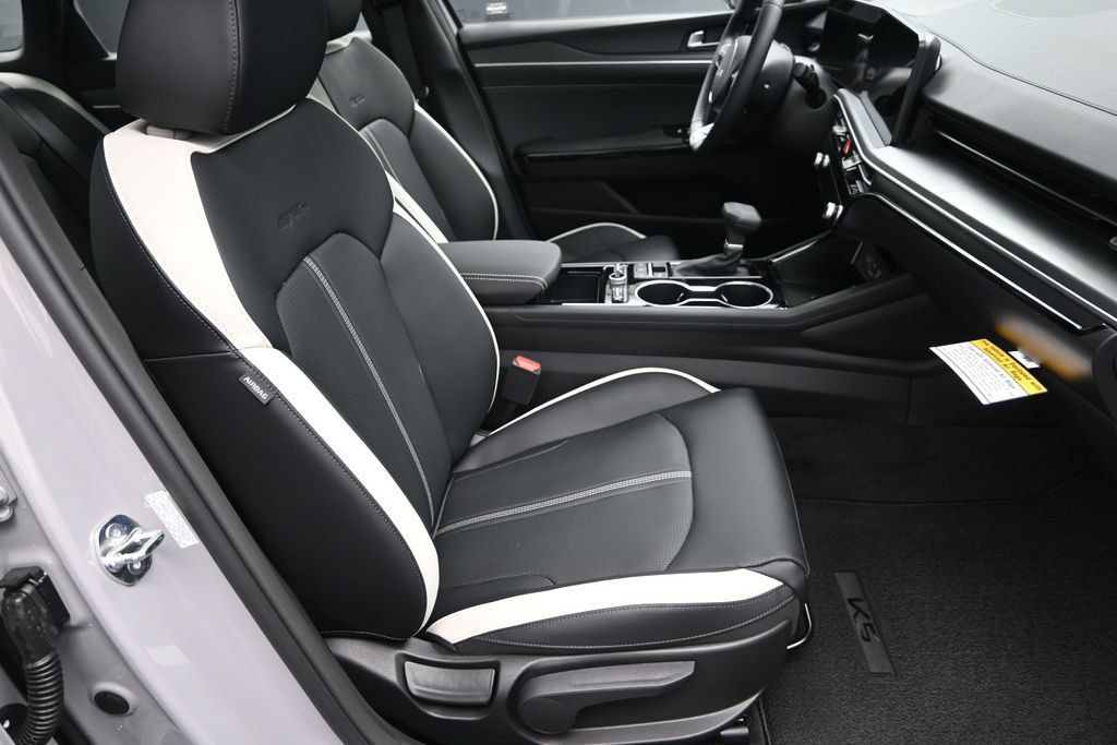 New 2026 Kia K5 GT-Line w/ GT-Line Premium Package FWD image 35