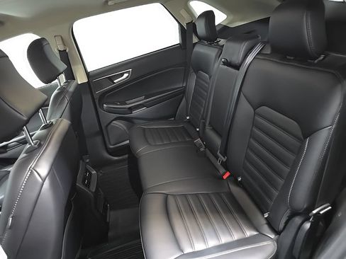 Used 2024 Ford Edge SEL w/ Convenience Package AWD/4WD image 37