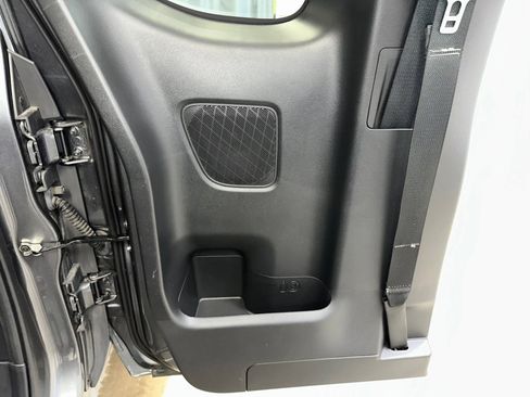 Used 2023 Nissan Frontier S w/ Technology Package image 16