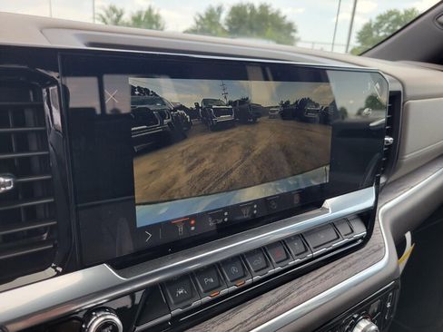 New 2026 GMC Sierra 1500 SLT RWD image 23