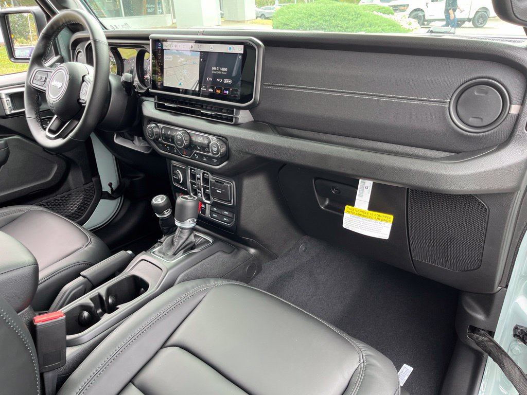 New 2027 Jeep Wrangler Unlimited Rubicon 392 AWD/4WD image 46