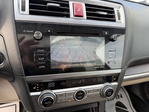 Used 2015 Subaru Outback 2.5i Limited image 24