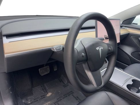 Used 2023 Tesla Model 3 Standard Range RWD image 49