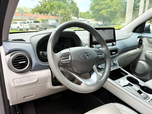 Used 2021 Hyundai Kona Ultimate w/ Cargo Package FWD image 26
