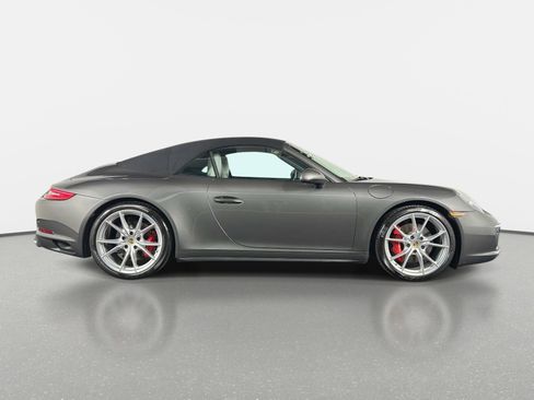 Used 2018 Porsche 911 Carrera 4S AWD/4WD image 2