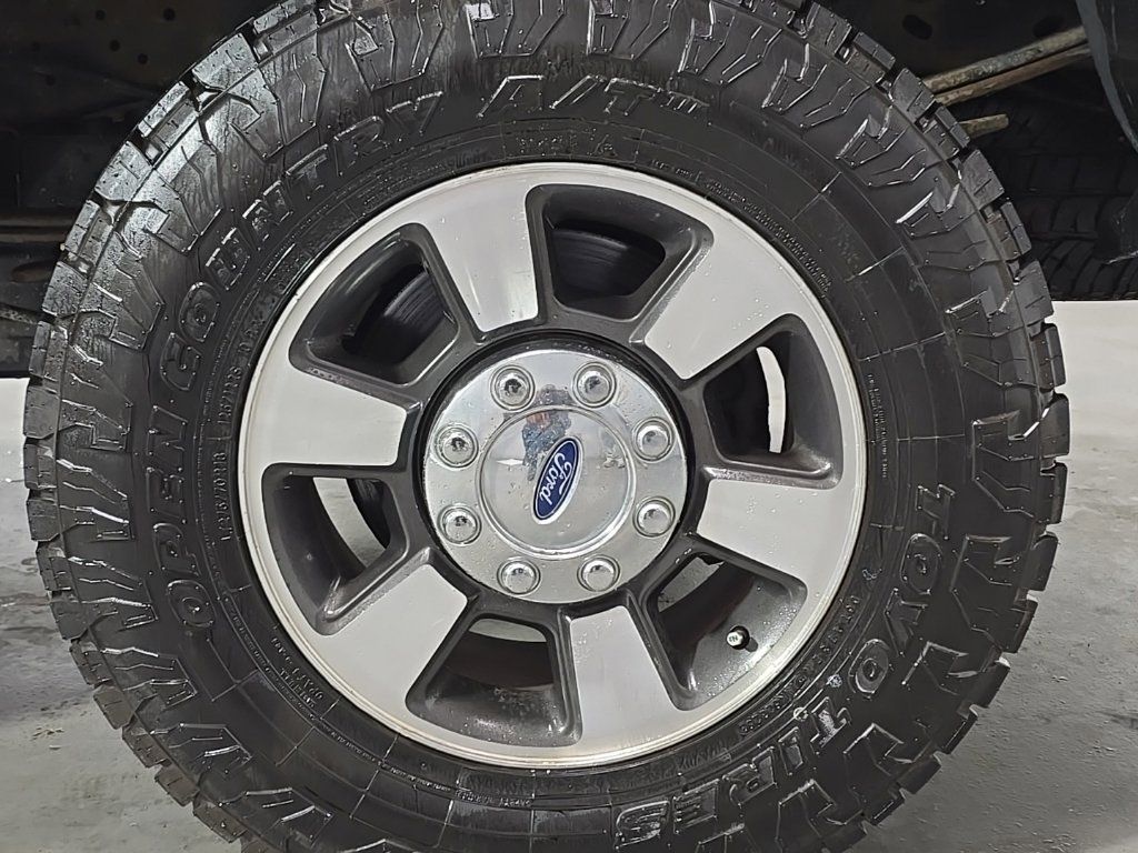 Used 2016 Ford F250 XLT w/ Snow Plow Prep Package AWD/4WD image 12