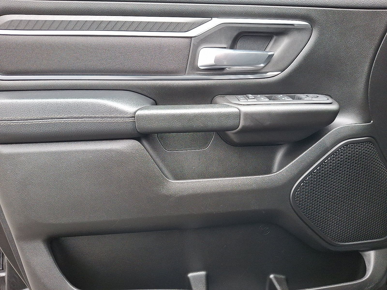 Used 2025 RAM 1500 Big Horn AWD/4WD image 13