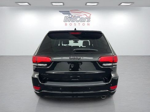Used 2019 Jeep Grand Cherokee Altitude image 5