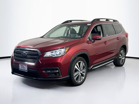 Used 2021 Subaru Ascent Limited image 1