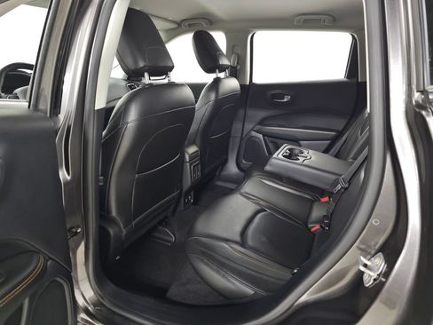 Used 2018 Jeep Compass Limited AWD/4WD image 25