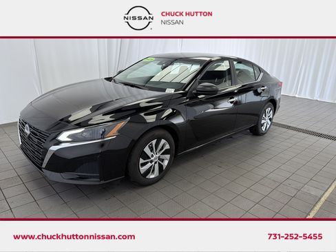 Used 2025 Nissan Altima 2.5 S FWD image 1