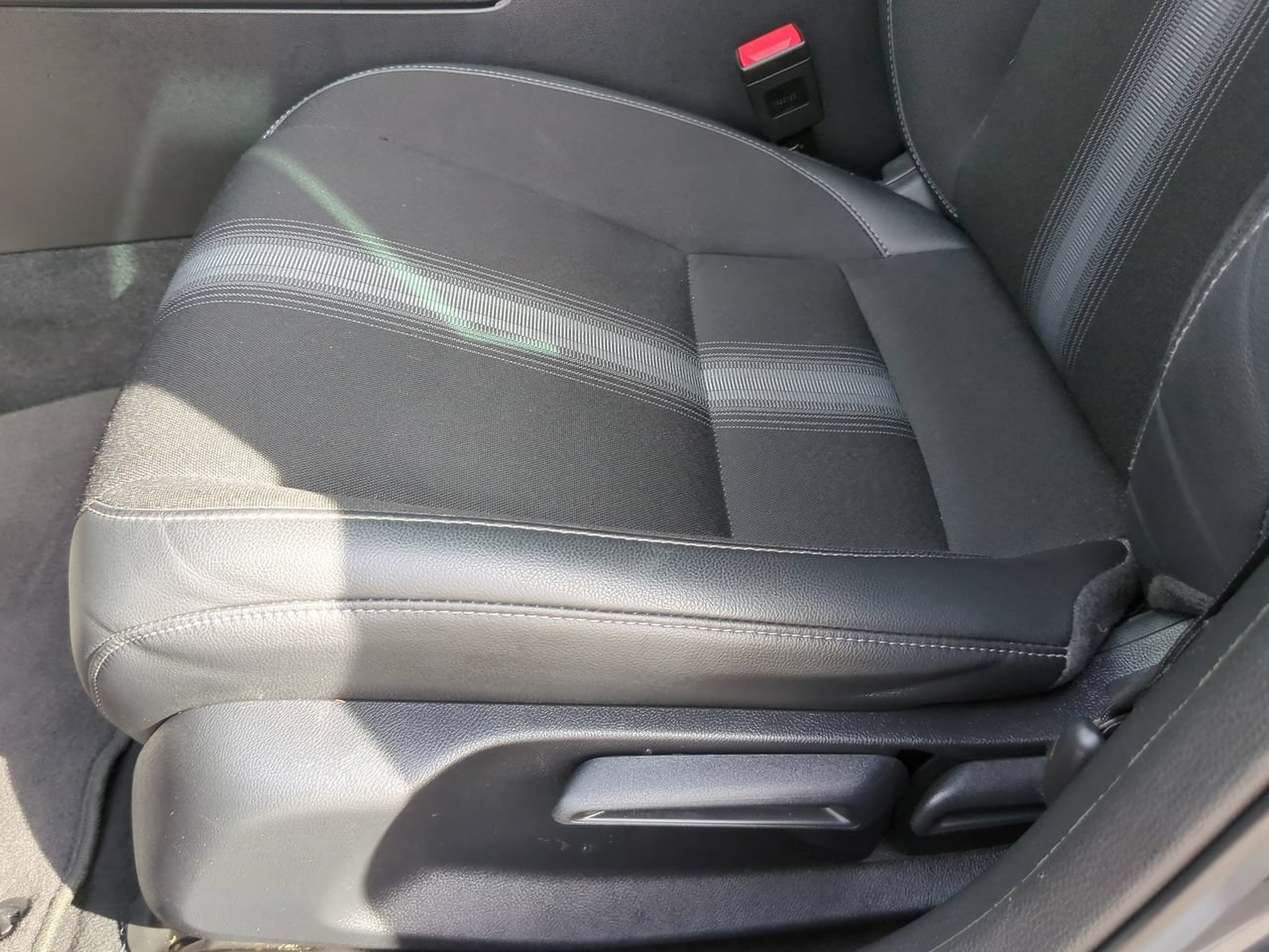 Certified 2024 Honda Civic Sport image 14