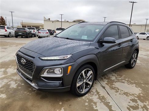 Used 2021 Hyundai Kona Ultimate w/ Cargo Package image 3